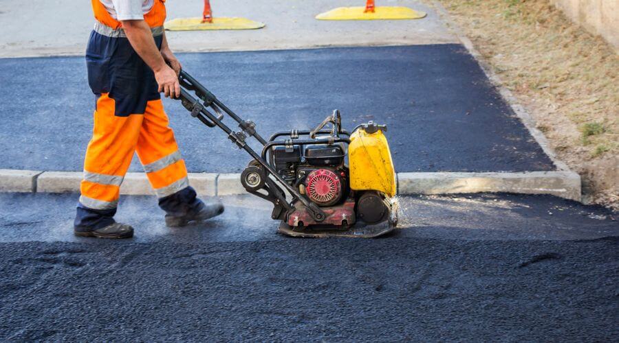 Professional gutter cleaning in Plainfield, NJ